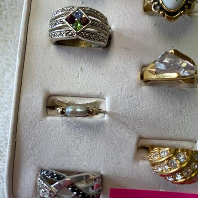 Lot of 12 Costume Rings