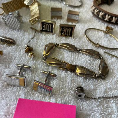 Lot of Men's jewelry