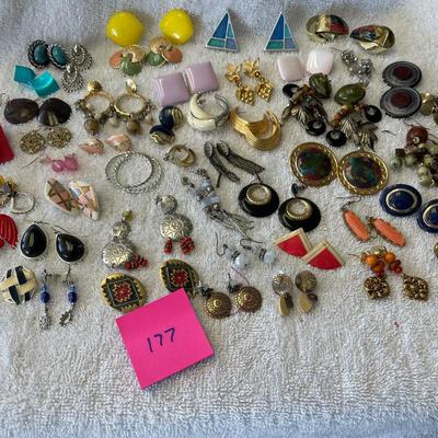 Jackpot lot of pierced earrings