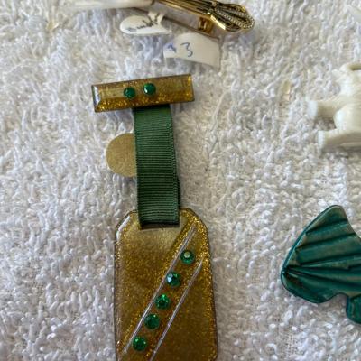 Early Plastic Jewelry
