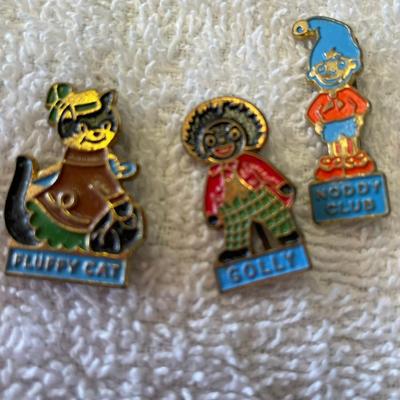 Polly Wog Pins