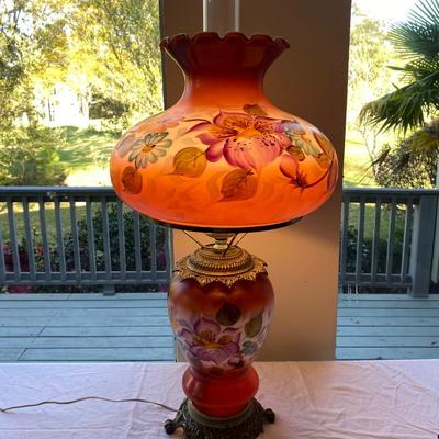 Vintage â€œGone With the Windâ€ style large lamp
