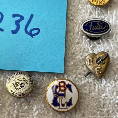 Award & Fraternal Pins