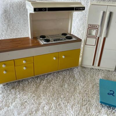 1970s TOMY plastic Doll House Kitchen