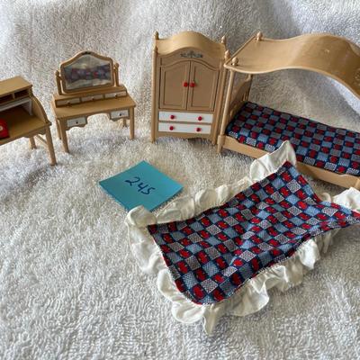 TOMY 1970s Doll House Bedroom Set