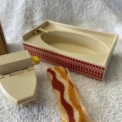 TOMY Doll House Bathroom Set