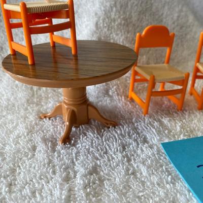 TOMY Doll House Dinette Set