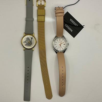 1217 Ladies Cat Chasing Mouse Watch with New Citizen Leather Strap Lot