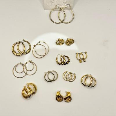 1227 Lot of Goldtone Pierced Earrings