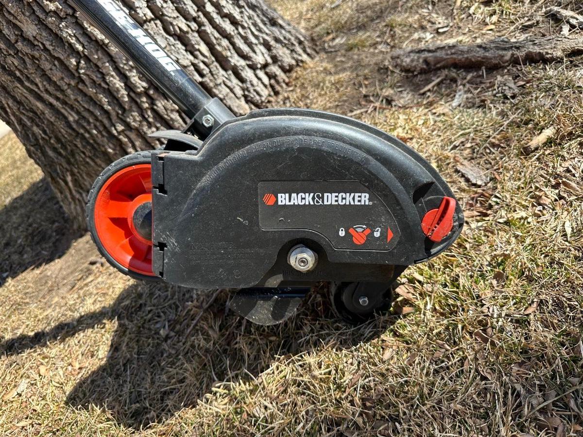 BLACK & DECKER EDGE HOG ELECTRIC EDGER