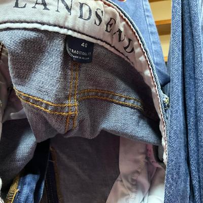 1246 Lot of Mens Lands end and LLBEAN Jeans 40 x 29