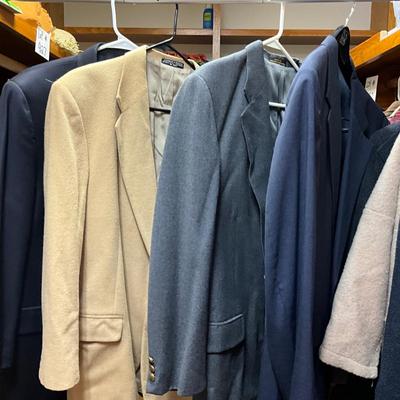 1247 Men's Sportcoat Lot
