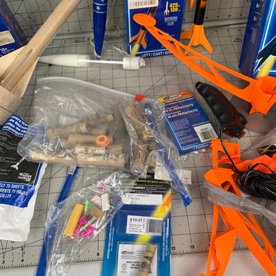 #590 Estes Rascal Rockets