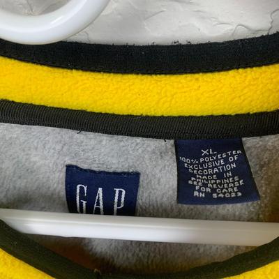 #601 Gap XL Yellow Sweater and Fruit of The Loom Medium Blue Sleeveless Shirt and
