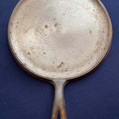 Cast Iron Frying Pan Lot