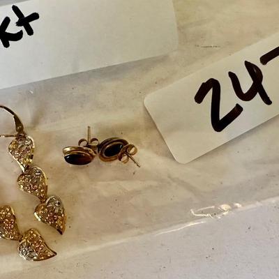 14K Gold Earring Lot