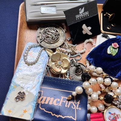 Costume Jewelry Lot