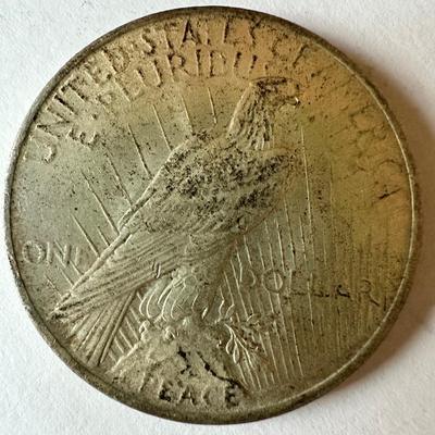 1922, 1923 Peace Dollar Coin Lot