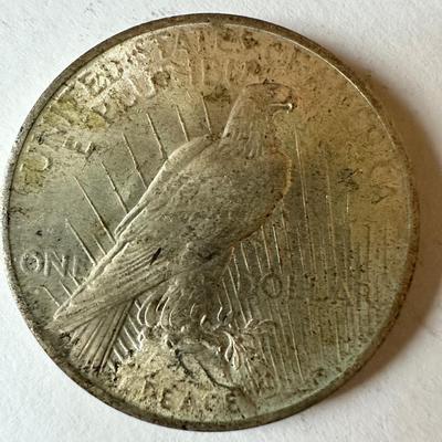 1922, 1923 Peace Dollar Coin Lot