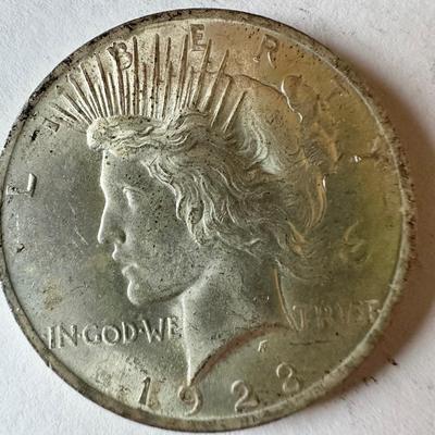 1922, 1923 Peace Dollar Coin Lot