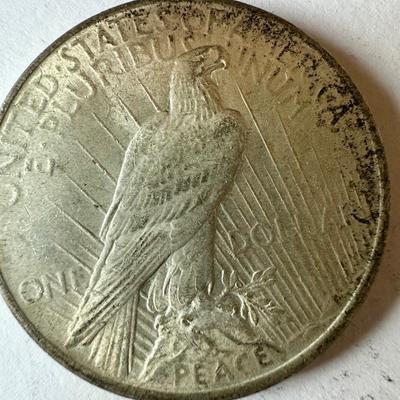 1922, 1923 Peace Dollar Coin Lot