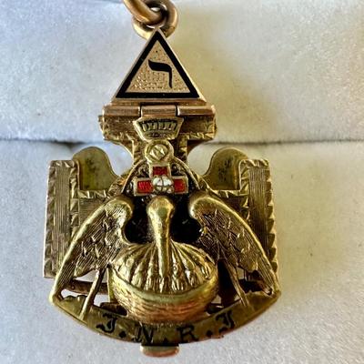 10K Masonic Trifold Fob