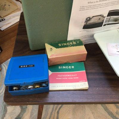 1335 Singer Featherweight Model 221