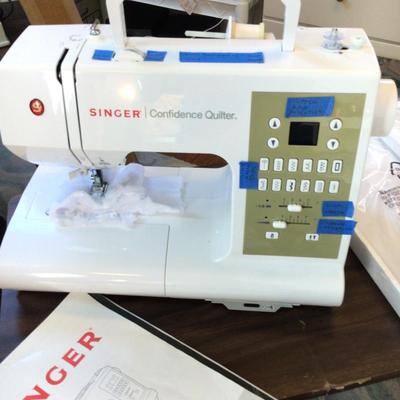 1334 Singer Confidence Quilter 7469
