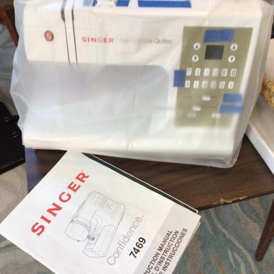 1334 Singer Confidence Quilter 7469