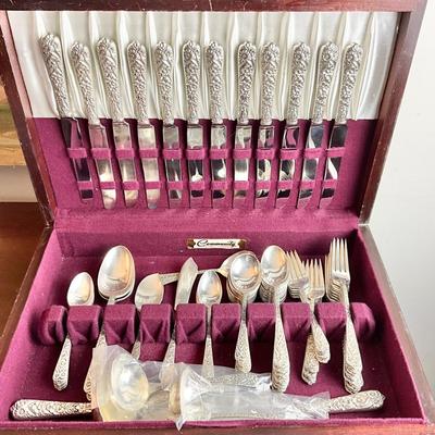 1296 International Sterling Silver Flatware Radiant Rose 90 pc Set