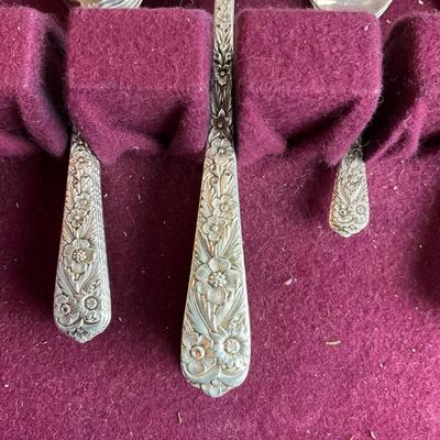 1296 International Sterling Silver Flatware Radiant Rose 90 pc Set