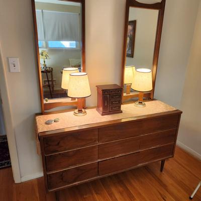 Mid Century Modern MCM Dresser with 2 Mirrors 56x18x31