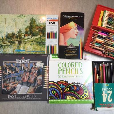 1319 Prismacolor Colored Pencils Artist Drawing Lot