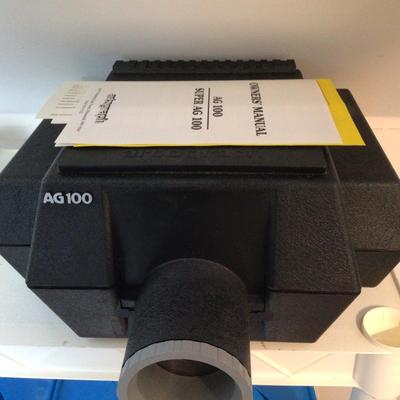 1312 Artograph AG100 Projector