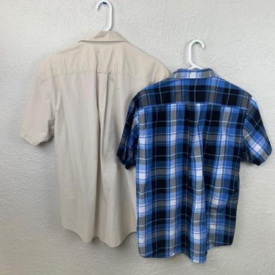 #605 Simply Styled and Nautical Short Sleeve Button Up Large