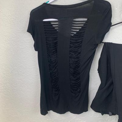 #610 Black Size 4 Pants and Sun/Moon Shirt
