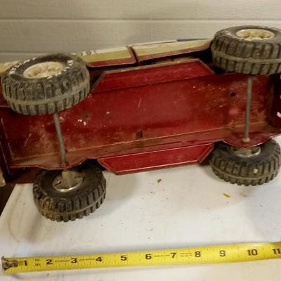 LOT 199   OLD RHINO TOY TRUCK BY NYLINT