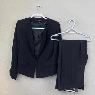 #616 Apt 9 Dress Jacket and Courtney Dress Pants Size 12
