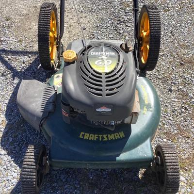 159 Craftsman 22" Mulcher Lawn Mower 6HP Powered by Briggs & Stratton
