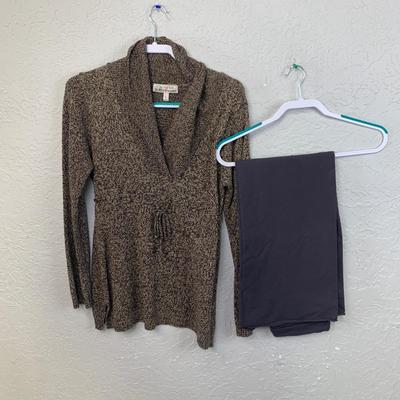 #619 Large Maternity Sweater and Medium Comfort Pants