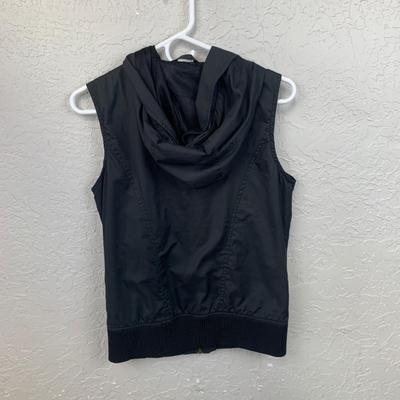 #624 Medium Cotton On Black Vest