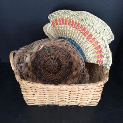 1261 Woven Basket Lot