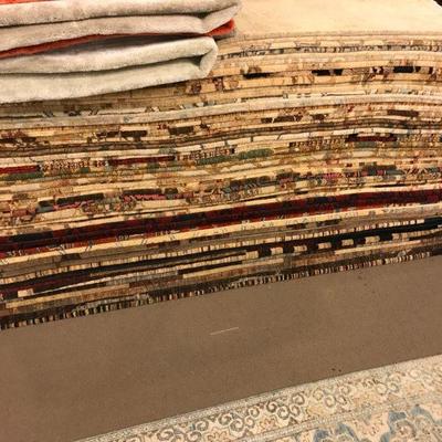 Persian & Oriental  Rugs Kilims on different sizes and designs,  Made with 100% natural wool and Cotton, vegetable dyed and hand...
