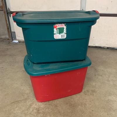 #644 Sterilite 18 and 25 Gal Holiday Totes