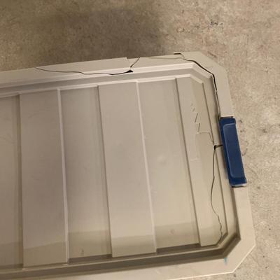 #648 Rubbermaid Roughneck 22 Gal Storage Tote and Gray Other