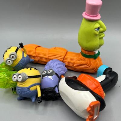 Lot of Kids Meal Toys Despicable Me Minions, Madagascar & More