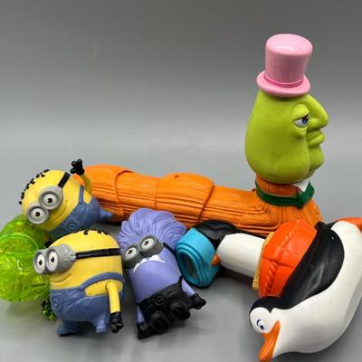 Lot of Kids Meal Toys Despicable Me Minions, Madagascar & More