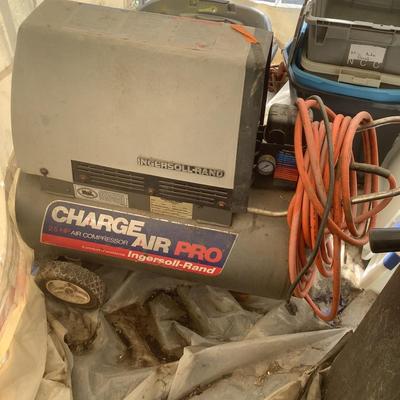 165 Ingersoll-Rand 20gallon 2.5HP Charge Air Pro Compressor