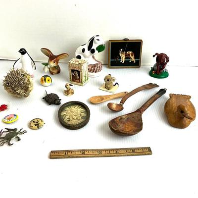 1368 Vintage Miniature Animal Lot and Collectibles