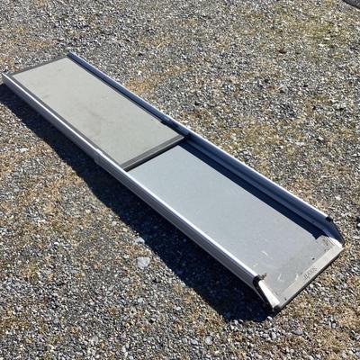 170 Solv-It Deluxe Telescoping Pet Ramp 39"-72"
